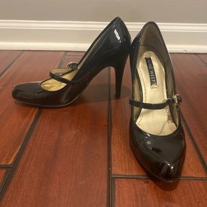 Women’s Black Nine West Heels